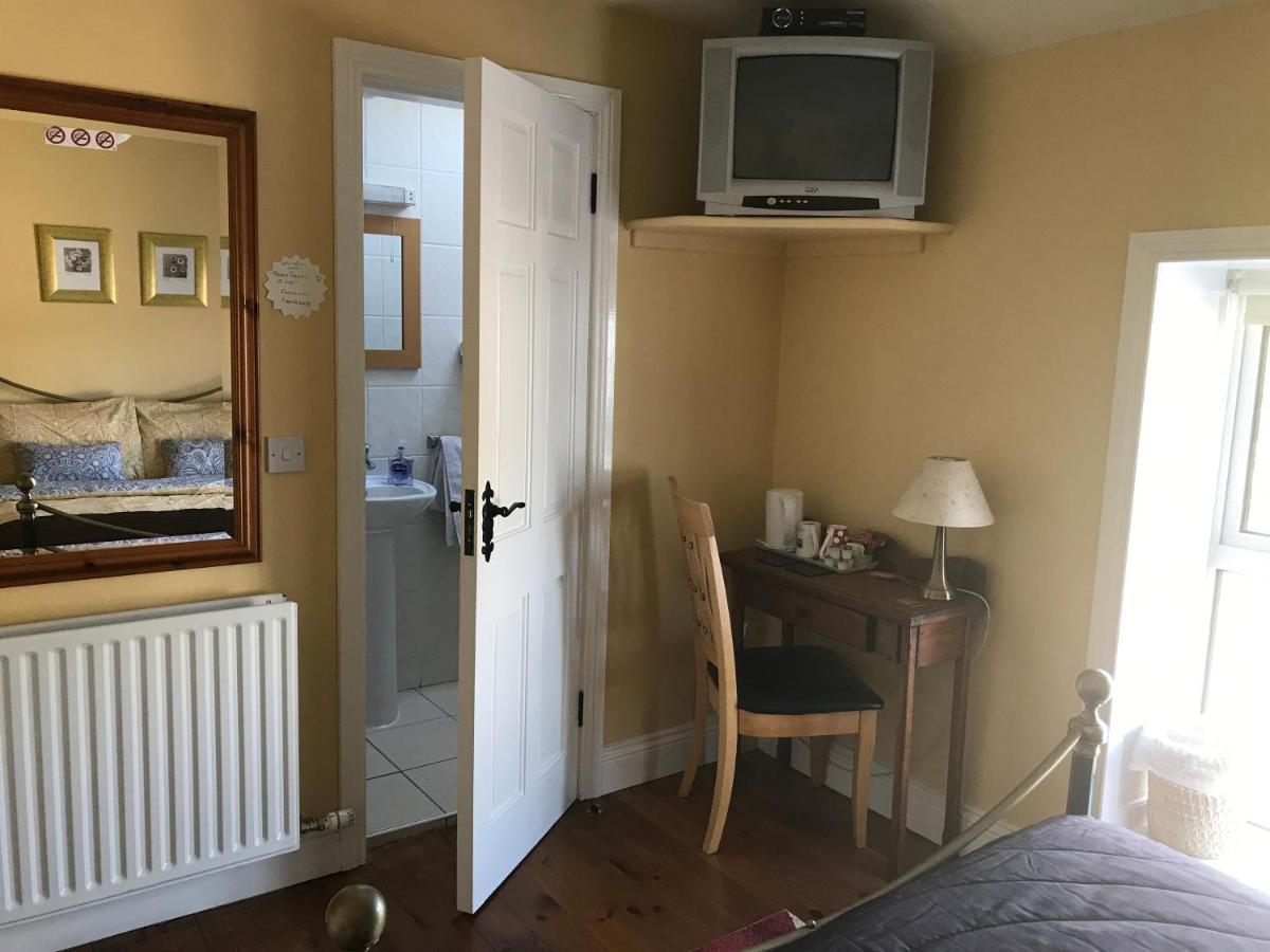 Teac Seain Bar & Bnb Annascaul Luaran gambar