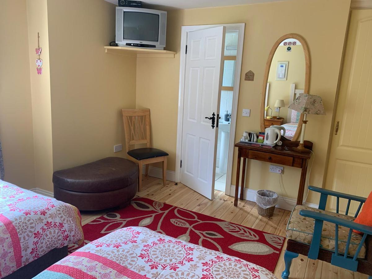 Teac Seain Bar & Bnb Annascaul Luaran gambar